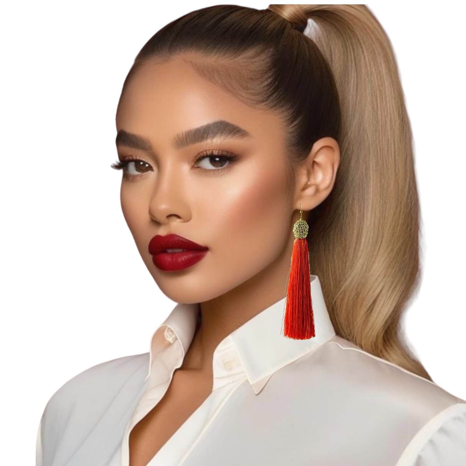 woman handmade earrings in golden wire woman handmade earrings in golden wire